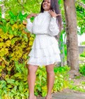 Dating Woman France to Lyon : Perla, 34 years